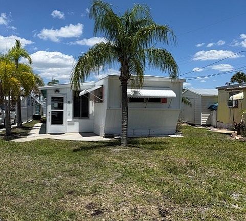 2nd image of 5558 Palm Beach Blvd Lot 35