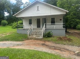 819 N 9th St, Griffin, GA 30223