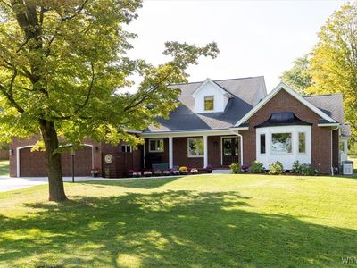 7555 Ellicott Rd, West Falls, NY, 14170