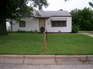 2667 N Volutsia St, Wichita, KS 67219