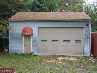 2nd image of 2032 New Jersey Ave