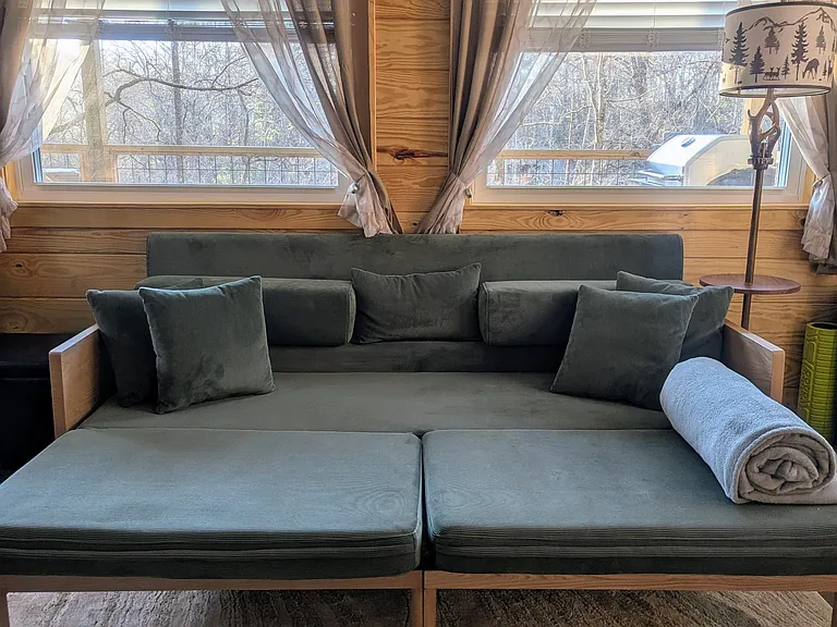 Mitchell Cv — Photo 18