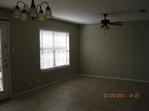 2nd image of 42 Royal Crst APT C