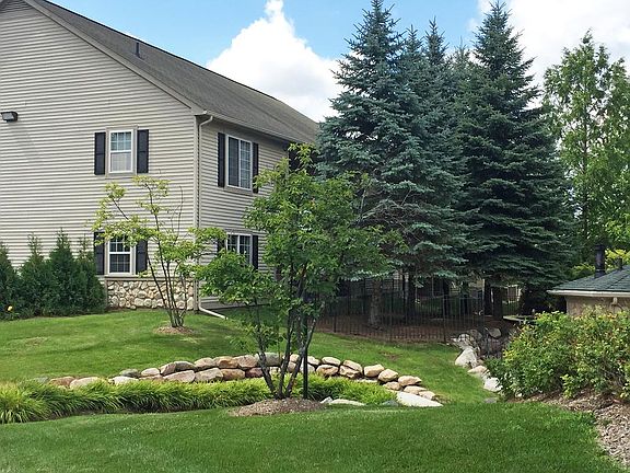 4th image of 100 Lake Village Blvd #38-38202