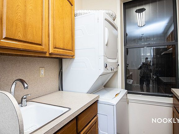 4th image of 858 Driggs Ave APT 4B