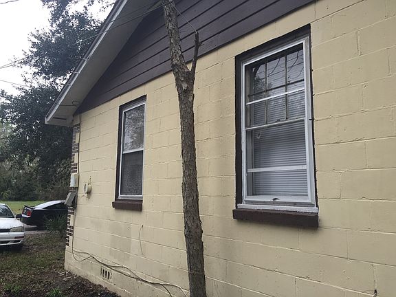 2nd image of 1272 W 27th St