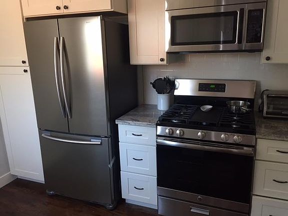 2nd image of 1244 E Hamilton Ave