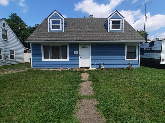 2nd image of 2437 Lehigh Pl