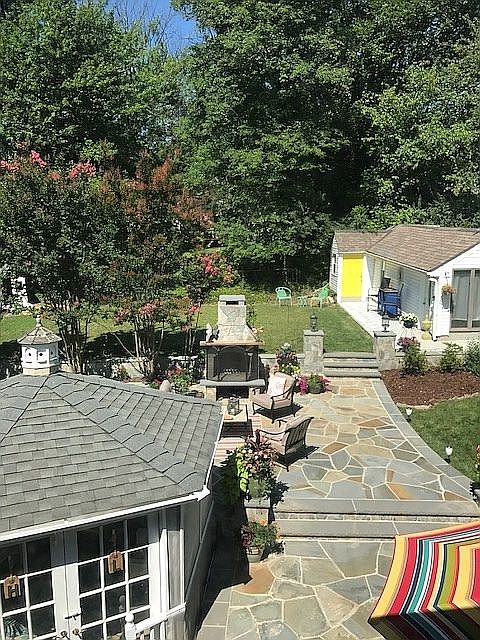 2nd image of 2956 Strathmeade St