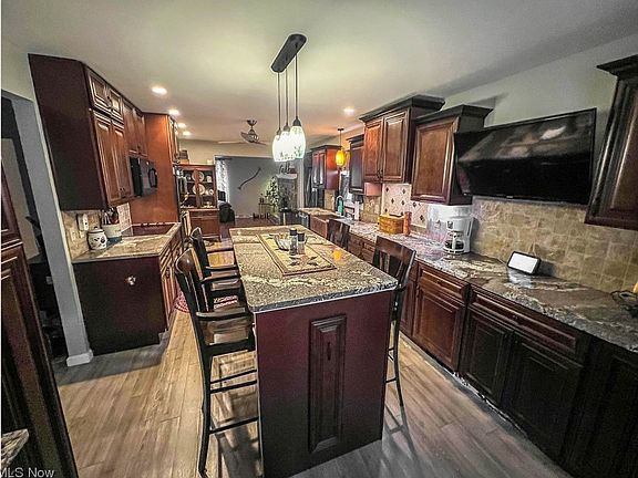 5th image of 4756 Lockwood Blvd