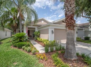 5241 Gato Del Sol Cir, Zephyrhills, FL 33544