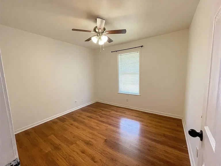 401 Anderson Rd — Photo 13