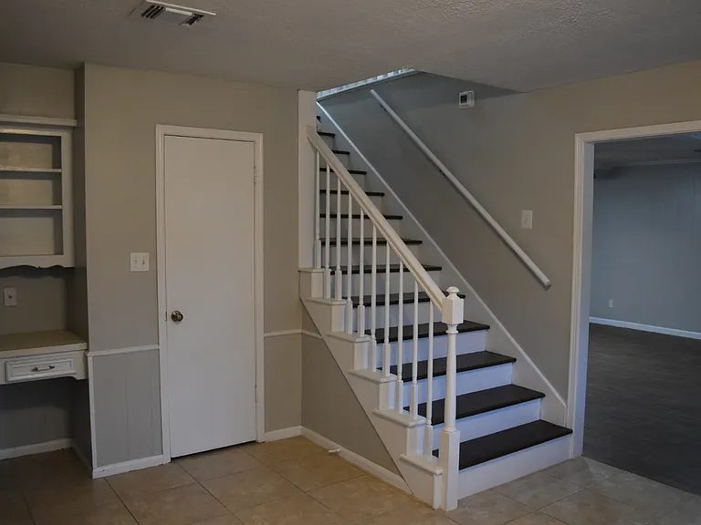 5702 Timbers Trail Dr — Photo 12