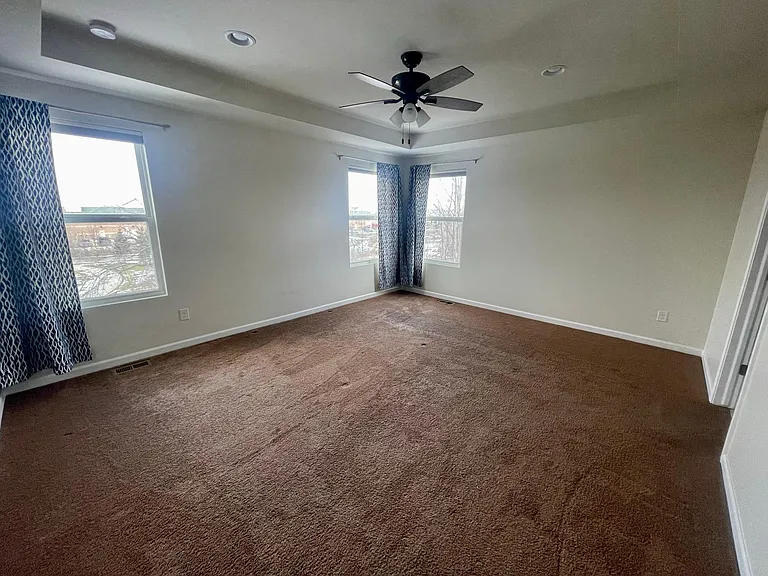 49744 Hartwick Dr — Photo 20