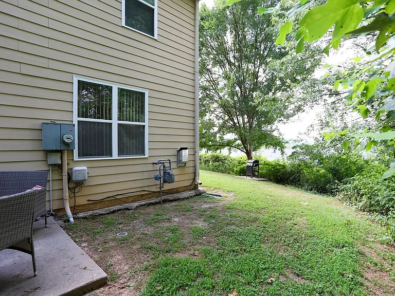 7116 Blairs View Ct — Photo 46
