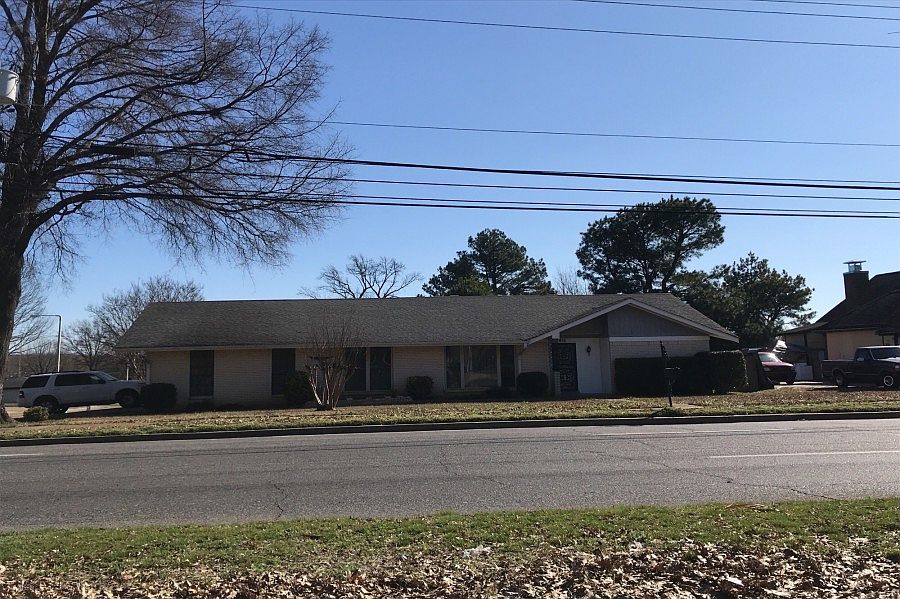 1st image of 3418 Kirby Pkwy