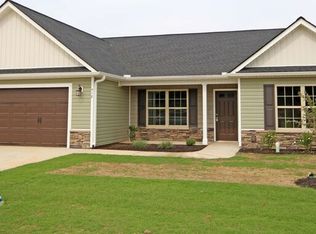 418 Peaksview Dr, Simpsonville, SC 29681