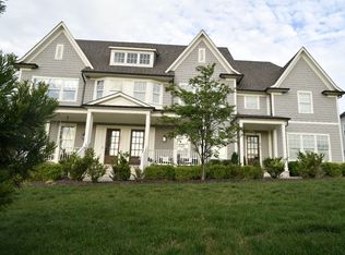 2025 Hollydale Aly, Franklin, TN 37064