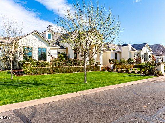 3rd image of 20690 E Sunset Drive