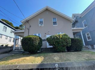 160 Pidge Ave #2, Pawtucket, RI 02860