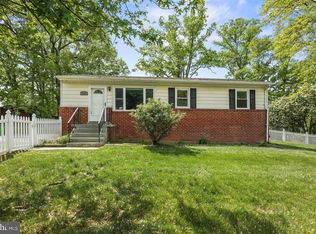 5802 Shepherd Ln, Lanham, MD 20706