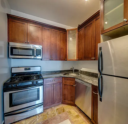 Rented by Bouklis Group | media 1