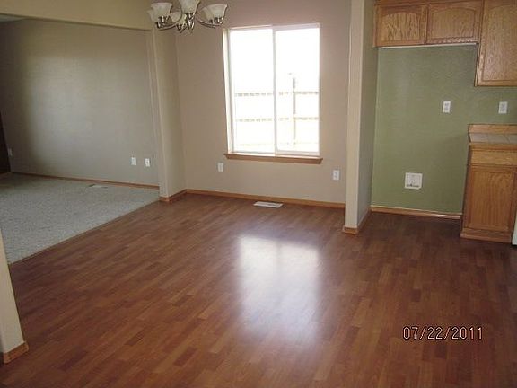 5th image of 3417 70th Dr NE
