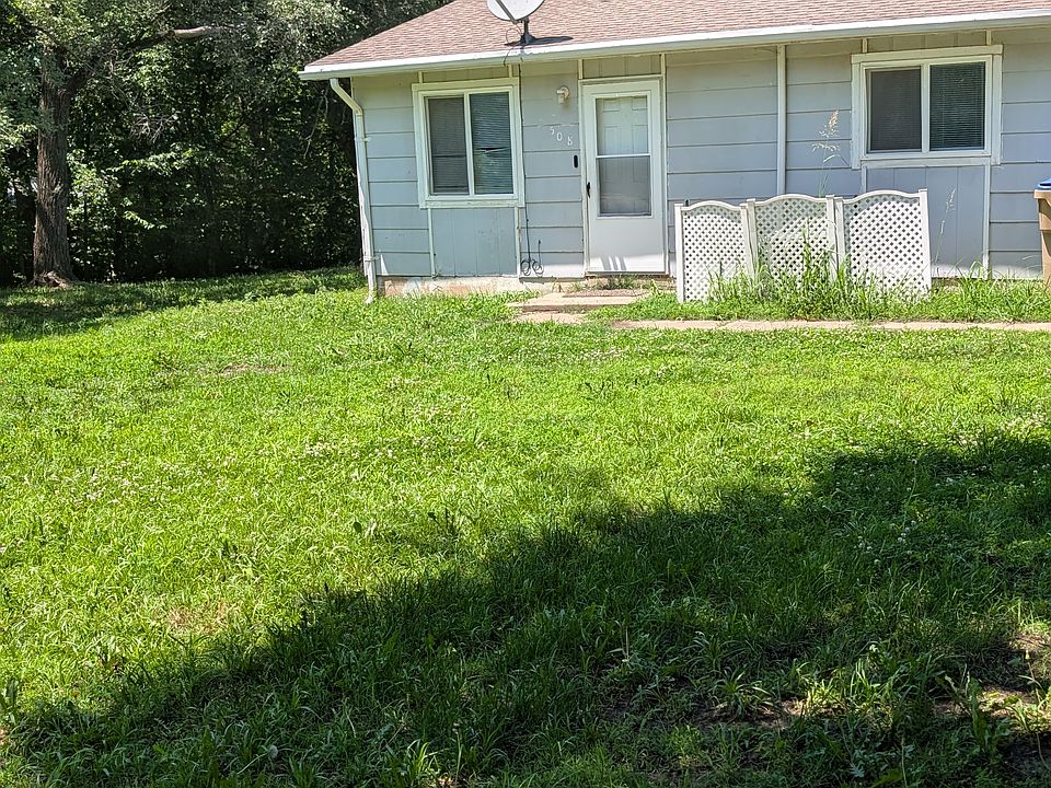 1st image of 508 W Conyers Ave