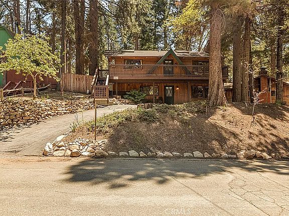 2nd image of 31521 Cedarwood Dr