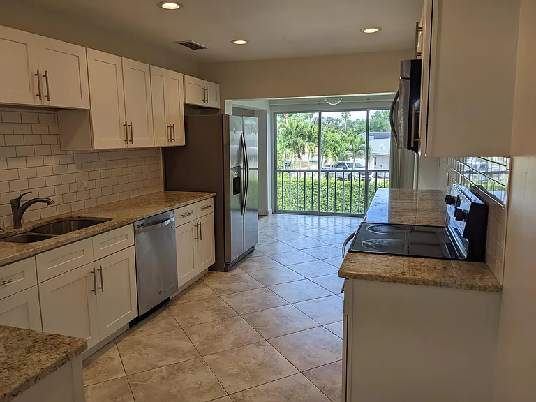 260 Palm River Blvd #A201 — Photo 3