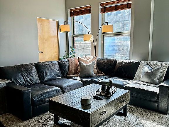 4th image of 21 W 10th St APT 8C