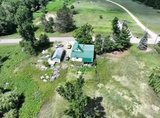 7597 Randolph St, Vanderbilt, MI 49795