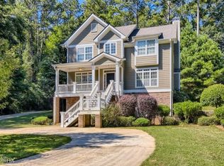 615 Lafayette Ave, Fayetteville, GA 30214
