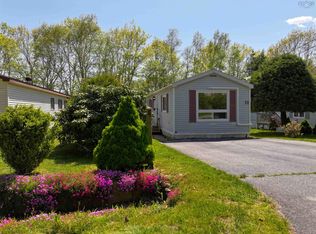 11 Autumn St, Bridgewater, NS B4V3S8