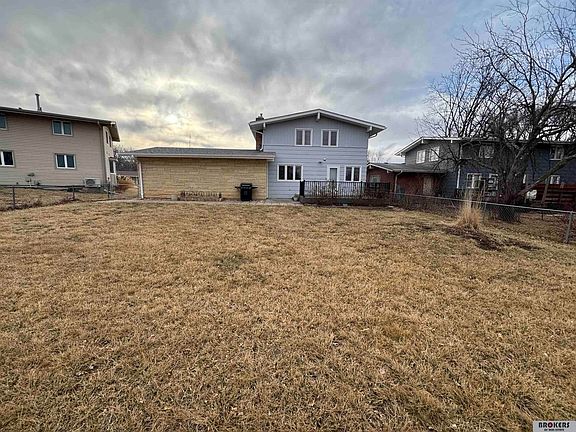 3rd image of 531 Jeffery Dr