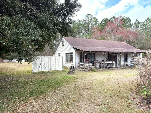 4086 Memorial Dr, Waycross, GA 31503