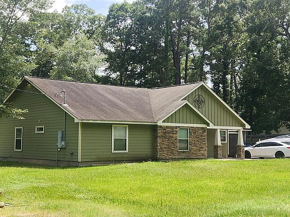 3rd image of 25640 Forest Ln