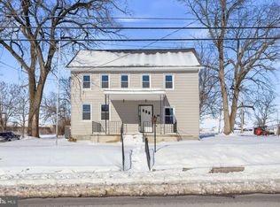 114 E York St, Biglerville, PA 17307