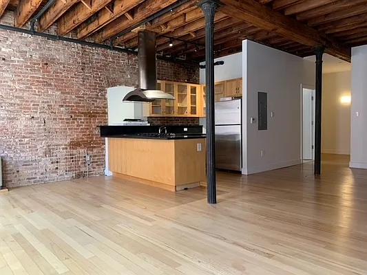 Rented by The Durst Organization | media 13