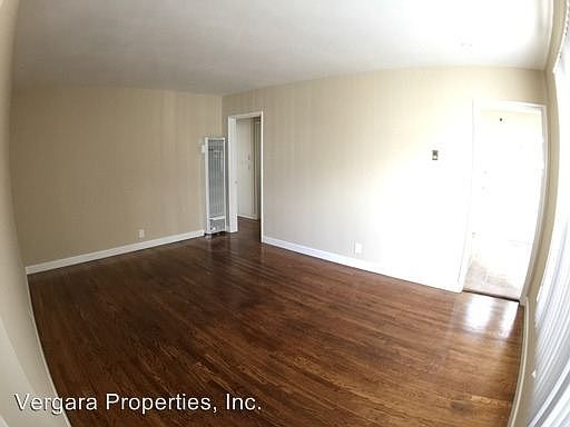 4th image of 603 Amapola Ave