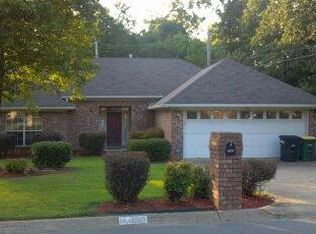 2402 Austin Oaks Dr, Sherwood, AR 72120