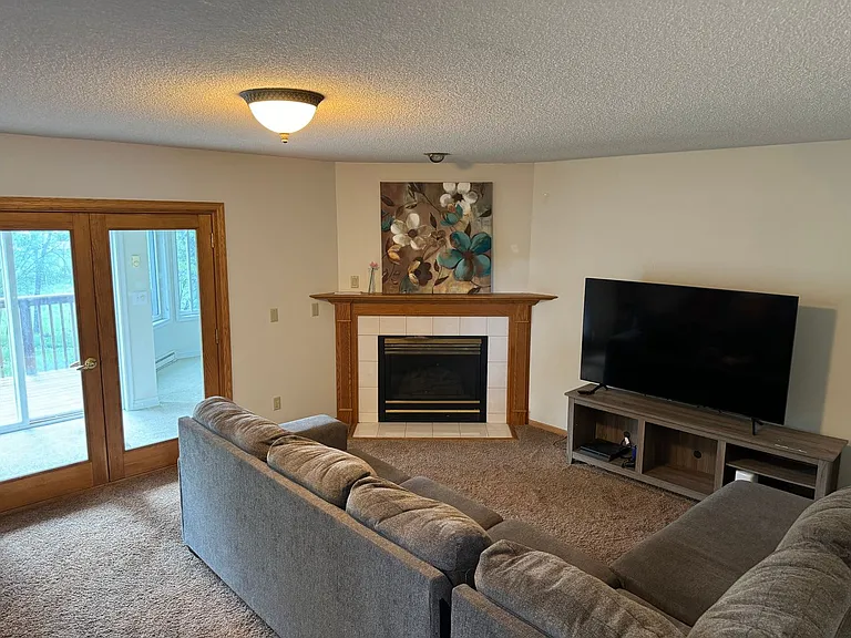 8723 Douglas Dr N — Photo 2