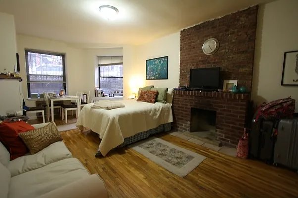 Rented by Citi Habitats | media 9
