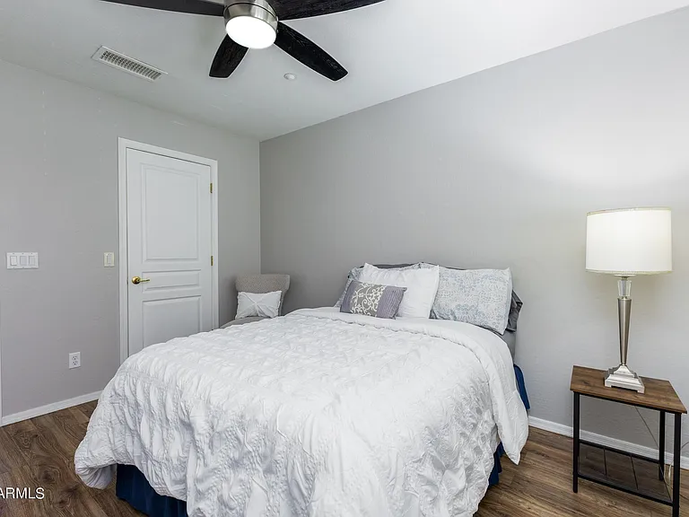 10458 E Karen Dr — Photo 29