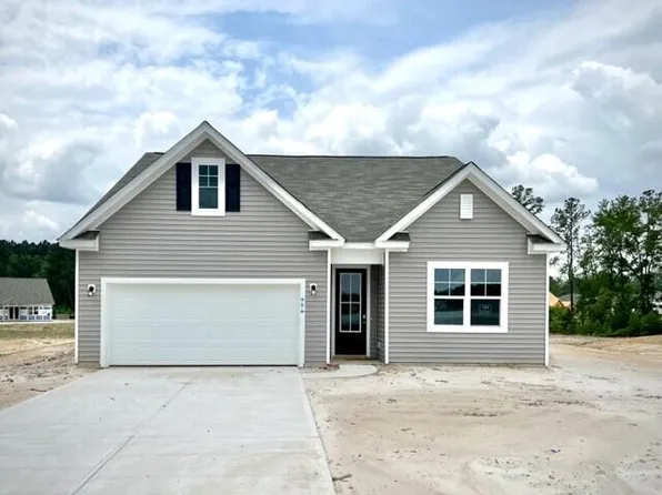 556 Misty Bluff Circle, Huger, SC 29450