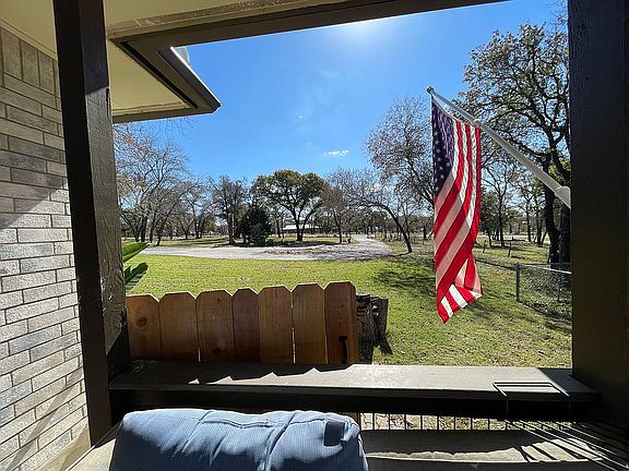 4th image of 369 Cimarron Dr