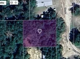 103 West Dr, Hawthorne, FL 32640