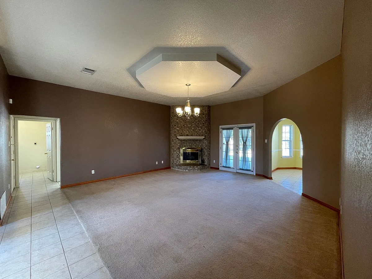 Building Photo - 5001 Addie Dr