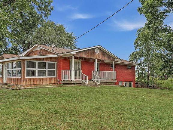 2nd image of 43789 County Road 111