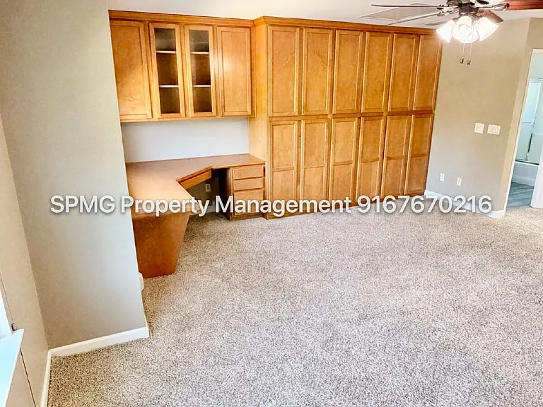 609 Granada Pass Dr — Photo 25